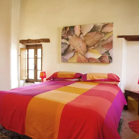 In The Village With Air Conditioning, Cleaning Included Montecastelli Pisano