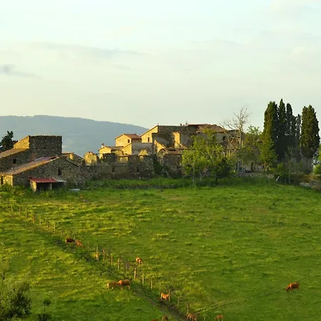 In The Village With Air Conditioning, Cleaning Included Montecastelli Pisano