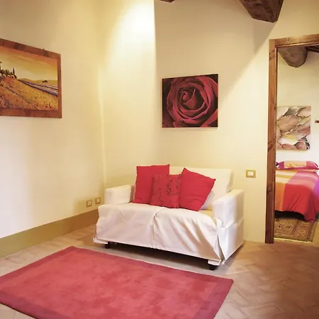 Hébergement de vacances In The Village With Air Conditioning, Cleaning Included *
