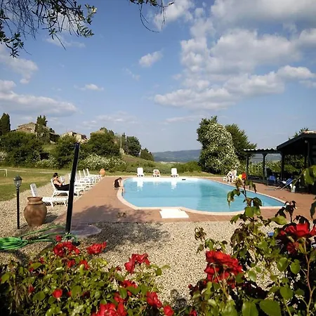 Hébergement de vacances In The Village With Air Conditioning, Cleaning Included *